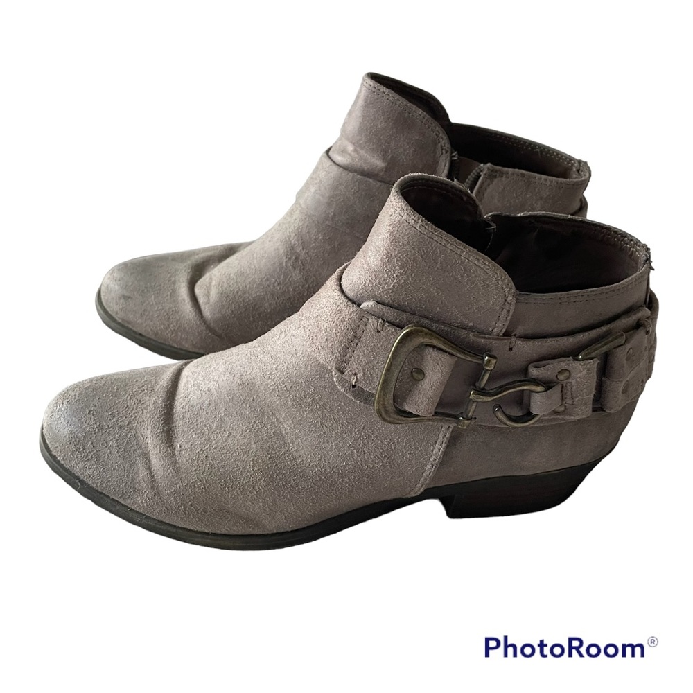 Carlos Santana Ankle Boots with Buckle size 9